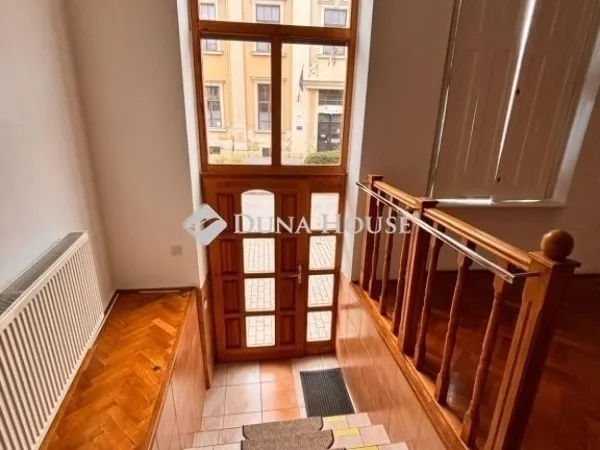 Eladó lakás Székesfehérvár 53 nm