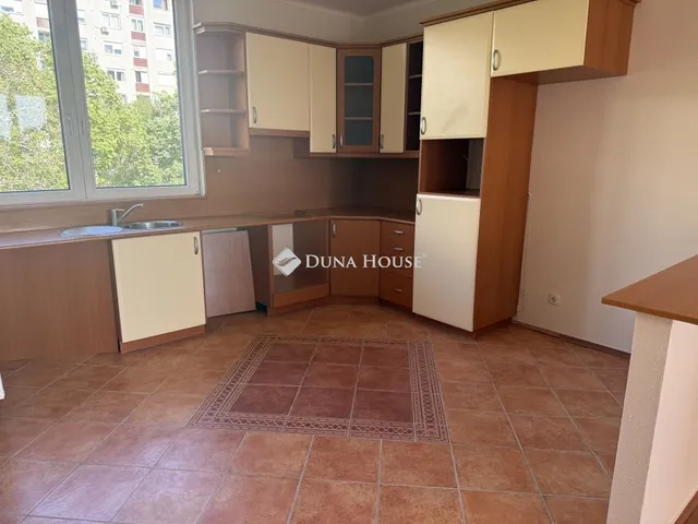 Eladó lakás Tatabánya 56 nm