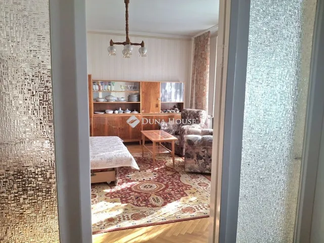 Eladó lakás Gyöngyös 98 nm