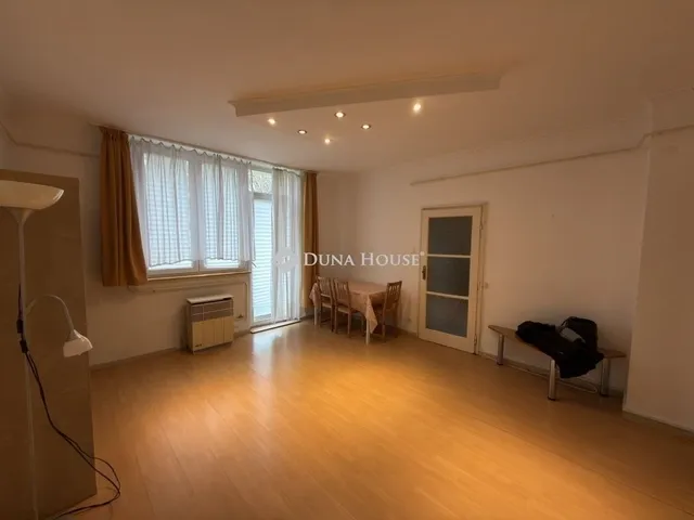 Eladó lakás Budapest XVI. kerület 32 nm