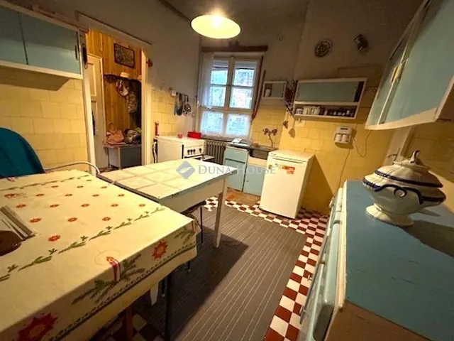 Eladó ház Budapest III. kerület 90 nm