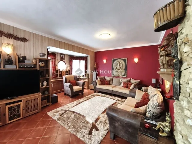 Eladó ház Pilisszentiván 275 nm