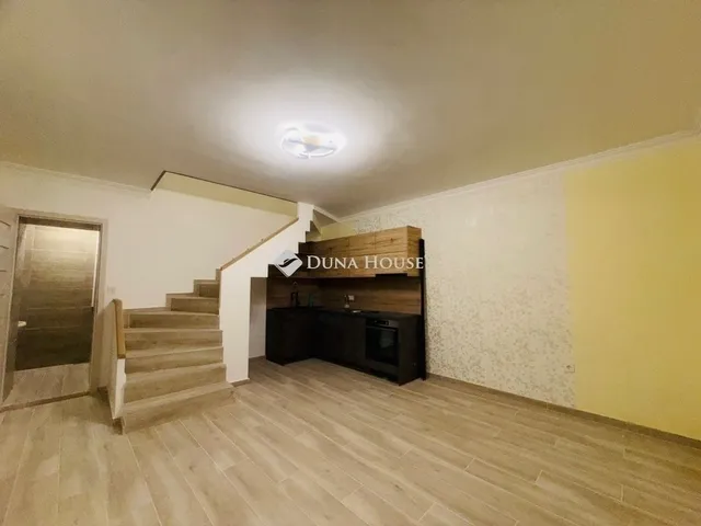 Eladó lakás Budapest V. kerület 64 nm