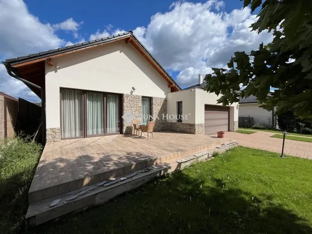 Eladó ház Budakeszi 191 nm