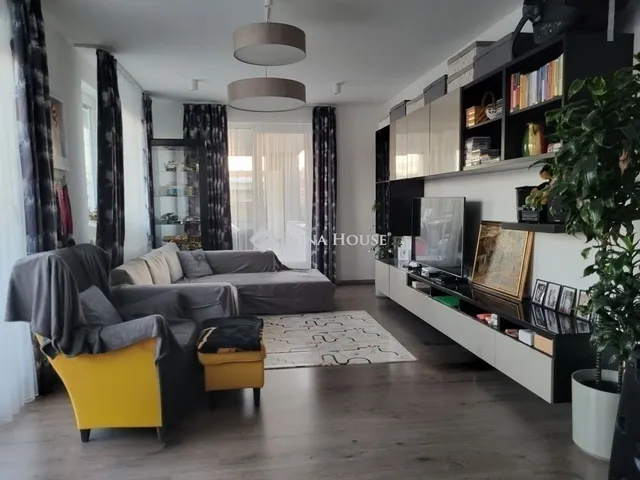 Eladó lakás Budapest XIII. kerület 92 nm