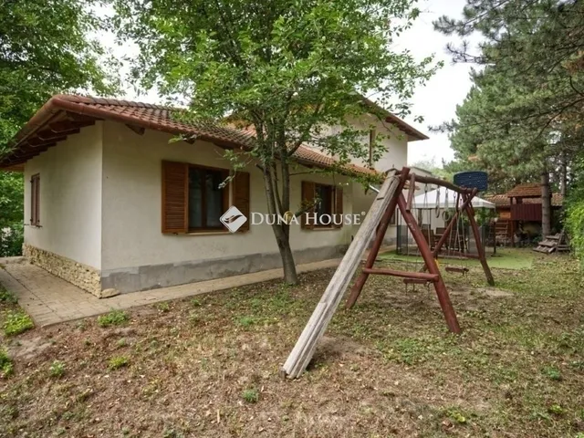 Eladó ház Budajenő 169 nm