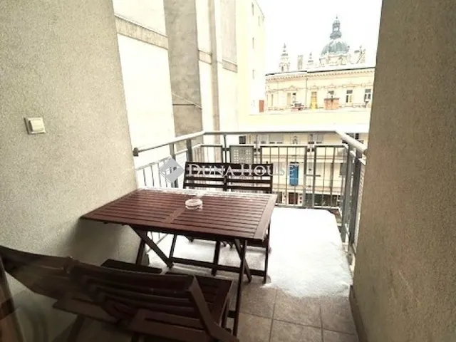 Eladó lakás Budapest VI. kerület 55 nm