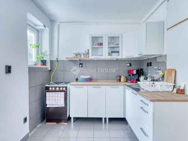 Eladó lakás Budapest II. kerület 70 nm