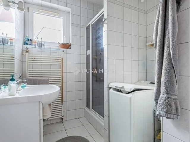 Eladó lakás Budapest II. kerület 66 nm