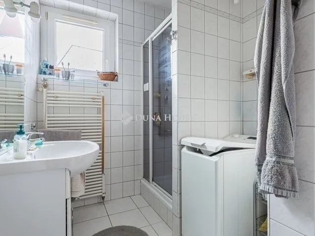 Eladó lakás Budapest II. kerület 66 nm