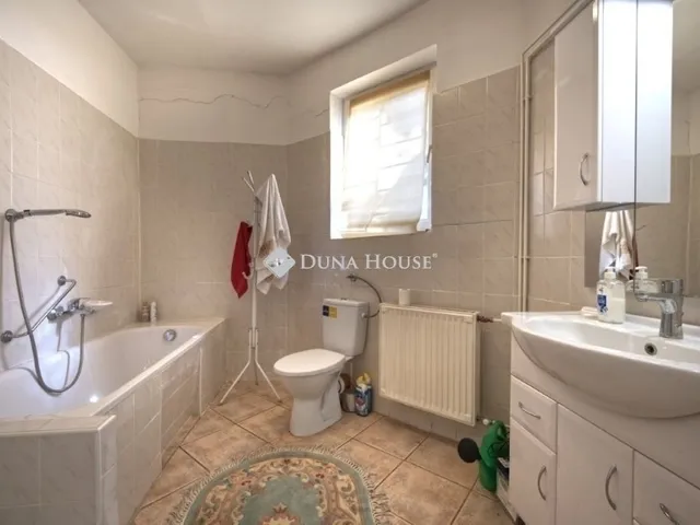 Eladó lakás Budapest II. kerület 150 nm