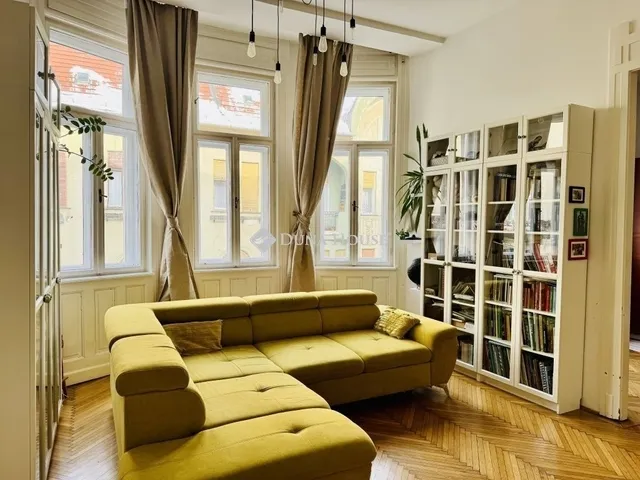 Eladó lakás Budapest XI. kerület 86 nm