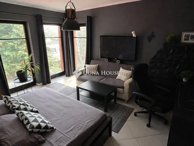 Eladó ház Budapest III. kerület 240 nm