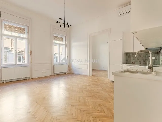 Eladó lakás Budapest VIII. kerület 78 nm