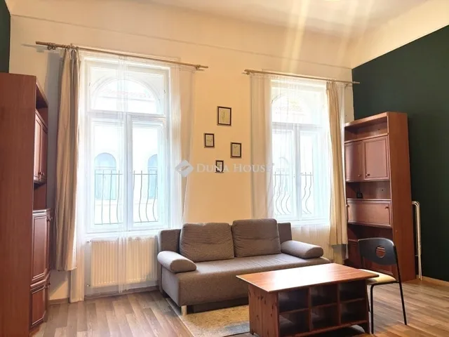 Eladó lakás Budapest VI. kerület 88 nm