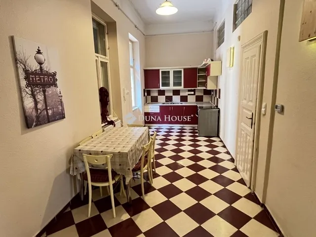 Eladó lakás Budapest VIII. kerület 87 nm