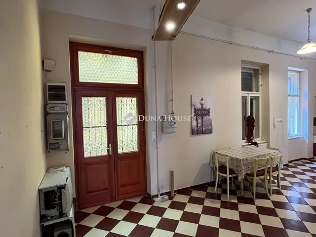 Eladó lakás Budapest VIII. kerület 87 nm