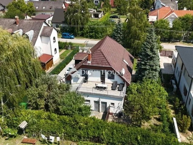 Eladó ház Zamárdi 199 nm