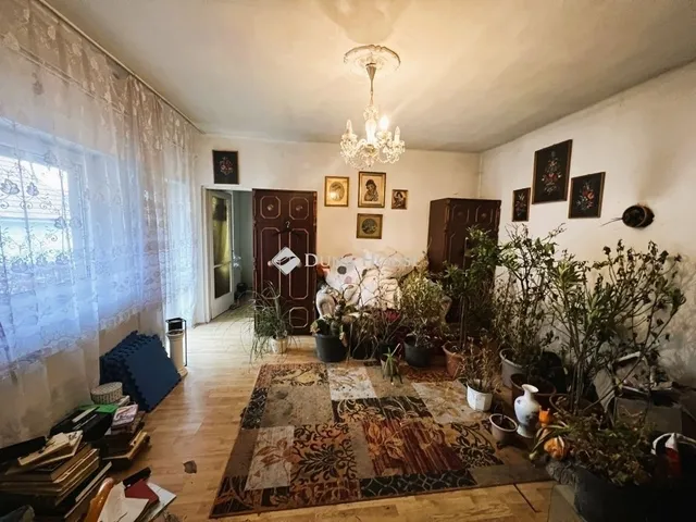 Eladó ház Piliscsév 76 nm