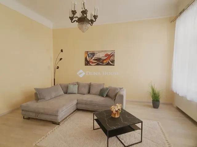 Eladó lakás Budapest II. kerület 91 nm