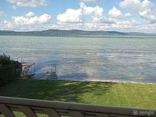 Eladó ház Balatonboglár, Kodály Zoltán utca 200 nm