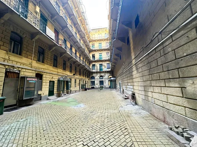 Eladó lakás Budapest VII. kerület, Belső-Erzsébetváros, Erzsébet körút 41 nm