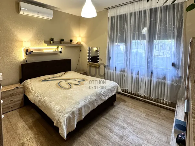 Eladó ház Kecskemét, Villanegyed 153 nm