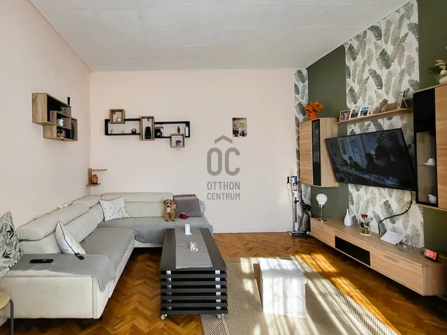 Eladó lakás Budapest XXI. kerület, Szabótelep 38 nm