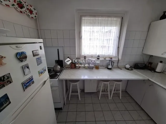 Eladó lakás Budapest III. kerület 69 nm