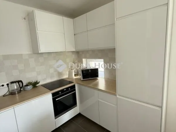 Eladó lakás Budapest III. kerület, Csillaghegy 85 nm