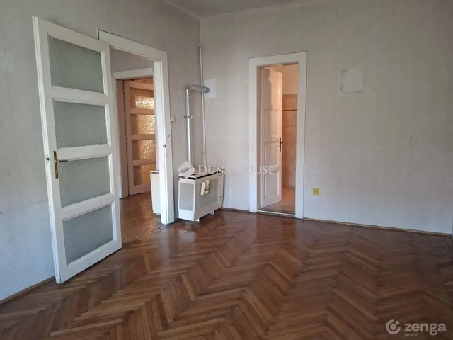 Eladó lakás Budapest III. kerület 73 nm