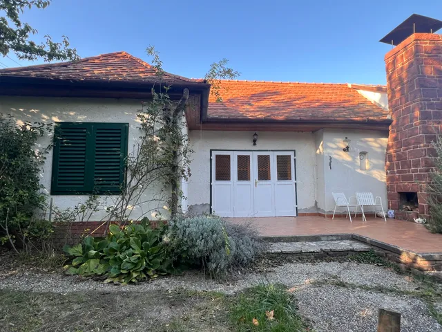 Eladó ház Ábrahámhegy 80 nm