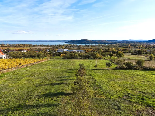 Eladó telek Balatonfüred, Szőlősi utca 3122 nm