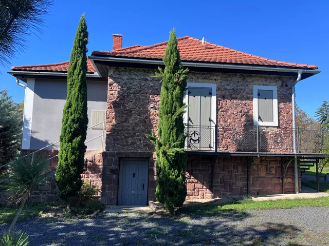 Eladó ház Révfülöp 165 nm