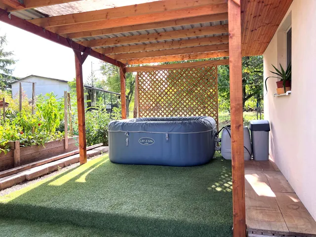 Eladó üdülő és hétvégi ház Balatonfűzfő 30 nm