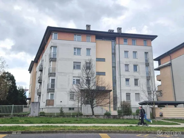 Eladó lakás Veszprém, Cholnokyváros 33 nm