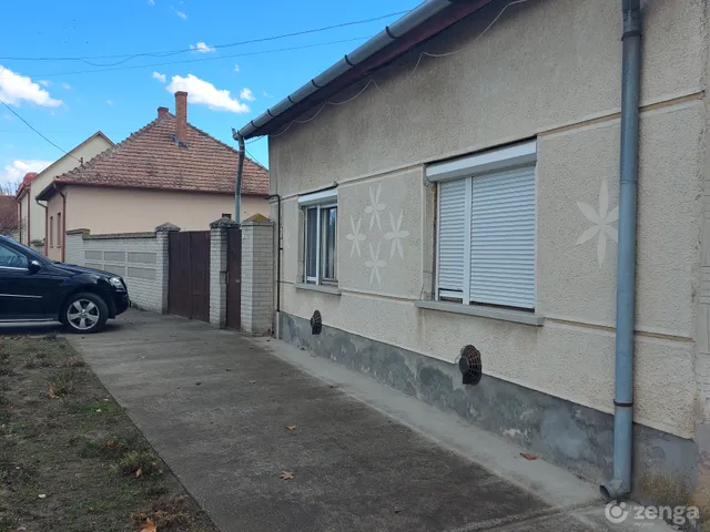 Eladó ház Szank 70 nm