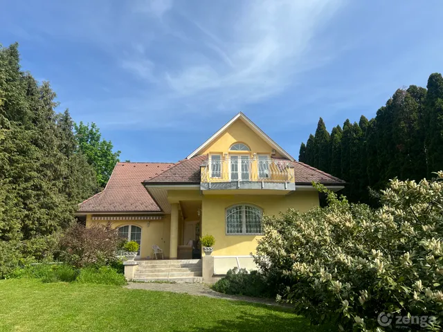 Eladó ház Leányfalu 410 nm