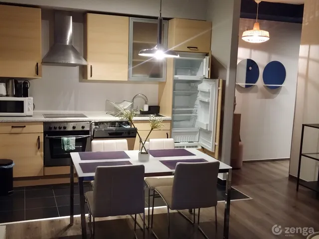 Kiadó lakás Budapest VI. kerület, Nagykörúton belüli terület 55 nm