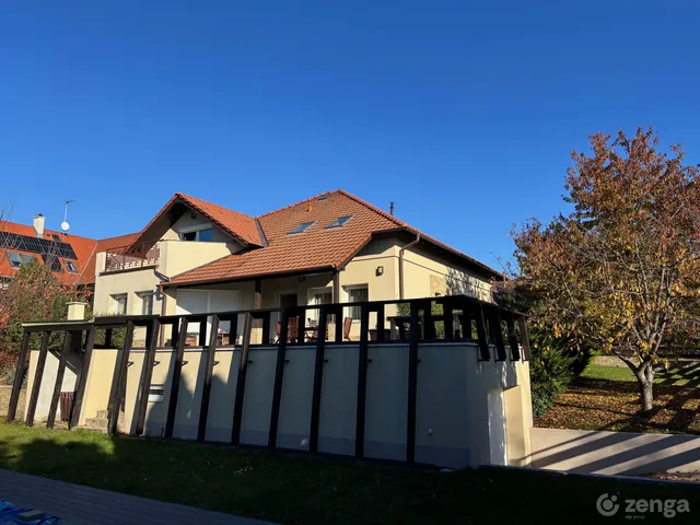 Eladó ház Telki 310 nm