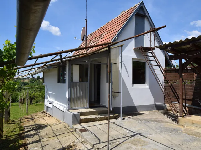 Eladó üdülő és hétvégi ház Nagykanizsa, Látóhegy 30 nm