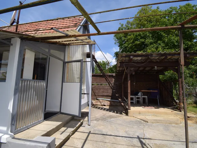 Eladó üdülő és hétvégi ház Nagykanizsa, Látóhegy 30 nm