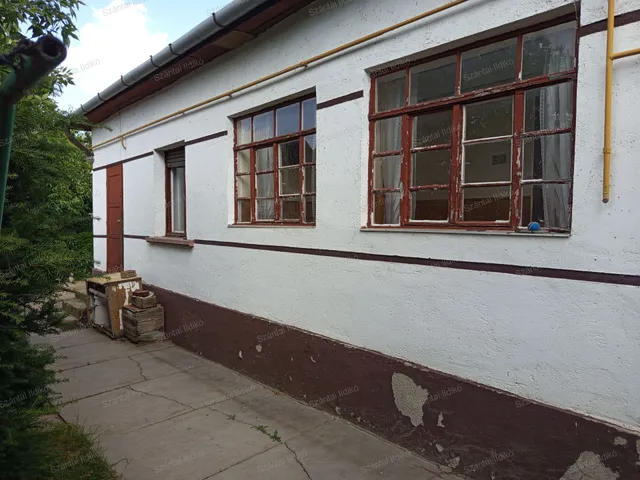 Eladó ház Szajol 70 nm