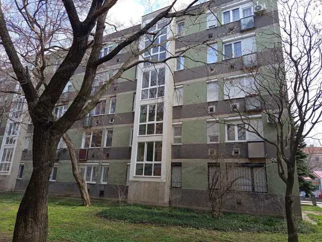 Eladó lakás Szolnok, Belváros 42 nm