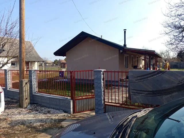 Eladó mezőgazdasági ingatlan Tószeg 50 nm