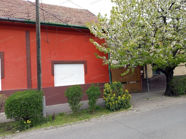 Eladó ház Vecsés 75 nm