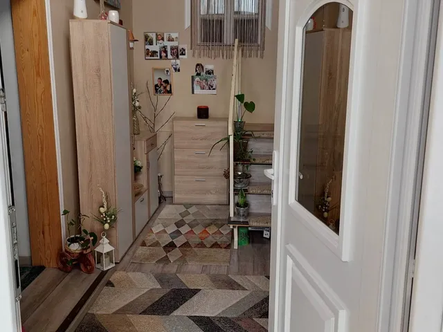 Eladó ház Eger, Felnémet 220 nm