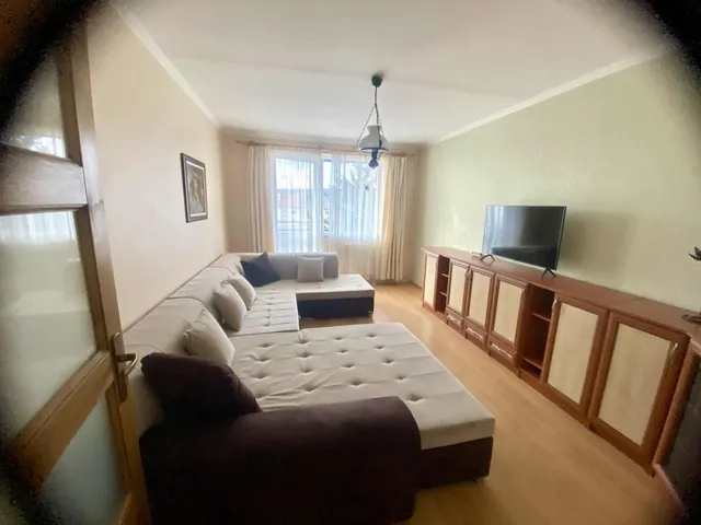 Kiadó lakás Eger, Lajosváros 54 nm