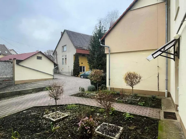 Eladó lakás Eger, Hajdúhegy 68 nm