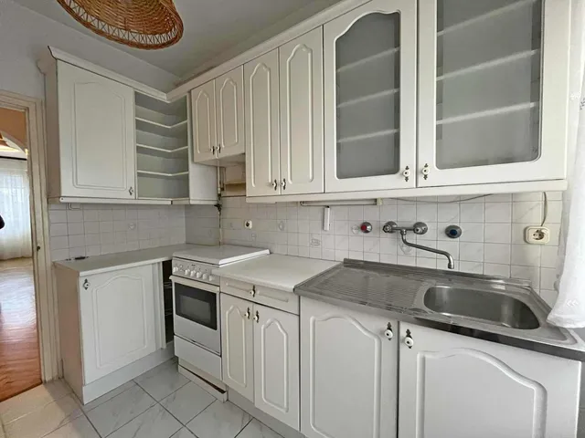 Eladó lakás Eger, Hajdúhegy 68 nm